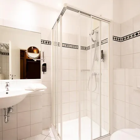 Hotel Ringhotel Kloevensteen