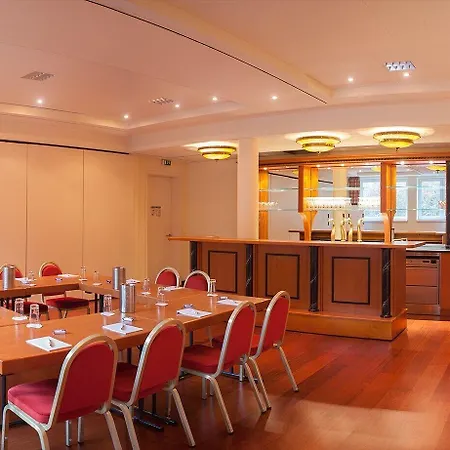 Ringhotel Kloevensteen 4*