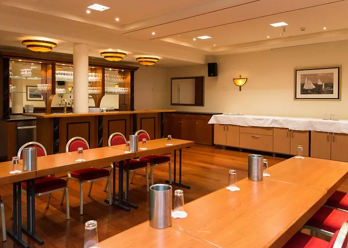 Ringhotel Kloevensteen Hotel 4*